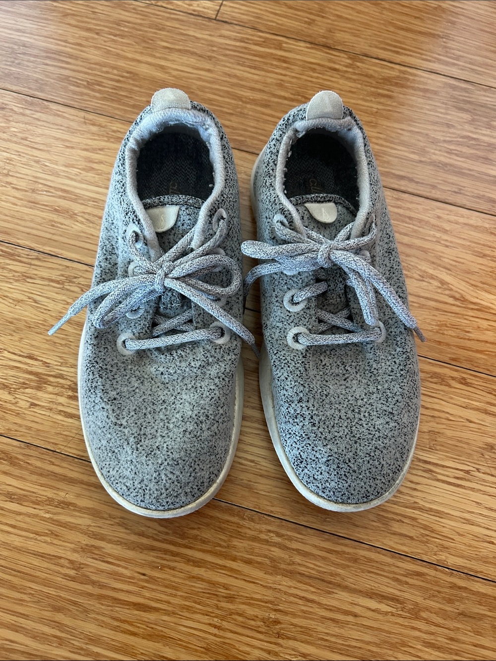 Allbirds Women's Gray wool sneakers, size 7